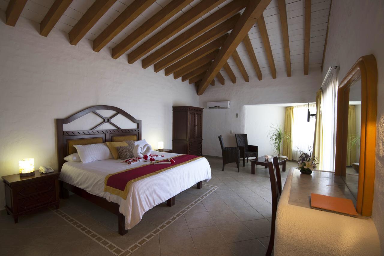 Hotel Punta Serena & Resorts - Solo Parejas (Adults Only) Tenacatita Exteriör bild